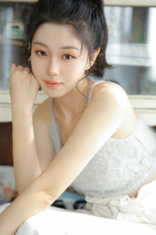和兵妹妹在机房